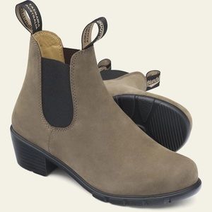 Blundstone #1961 - heeled boots in stone nubuck